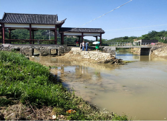 黔西縣甘棠鎮(zhèn)大寨村蔬菜大棚基地龍?zhí)逗雍拥狼逵俟こ毯拥兰叭诵袠? /></a><center><a href=